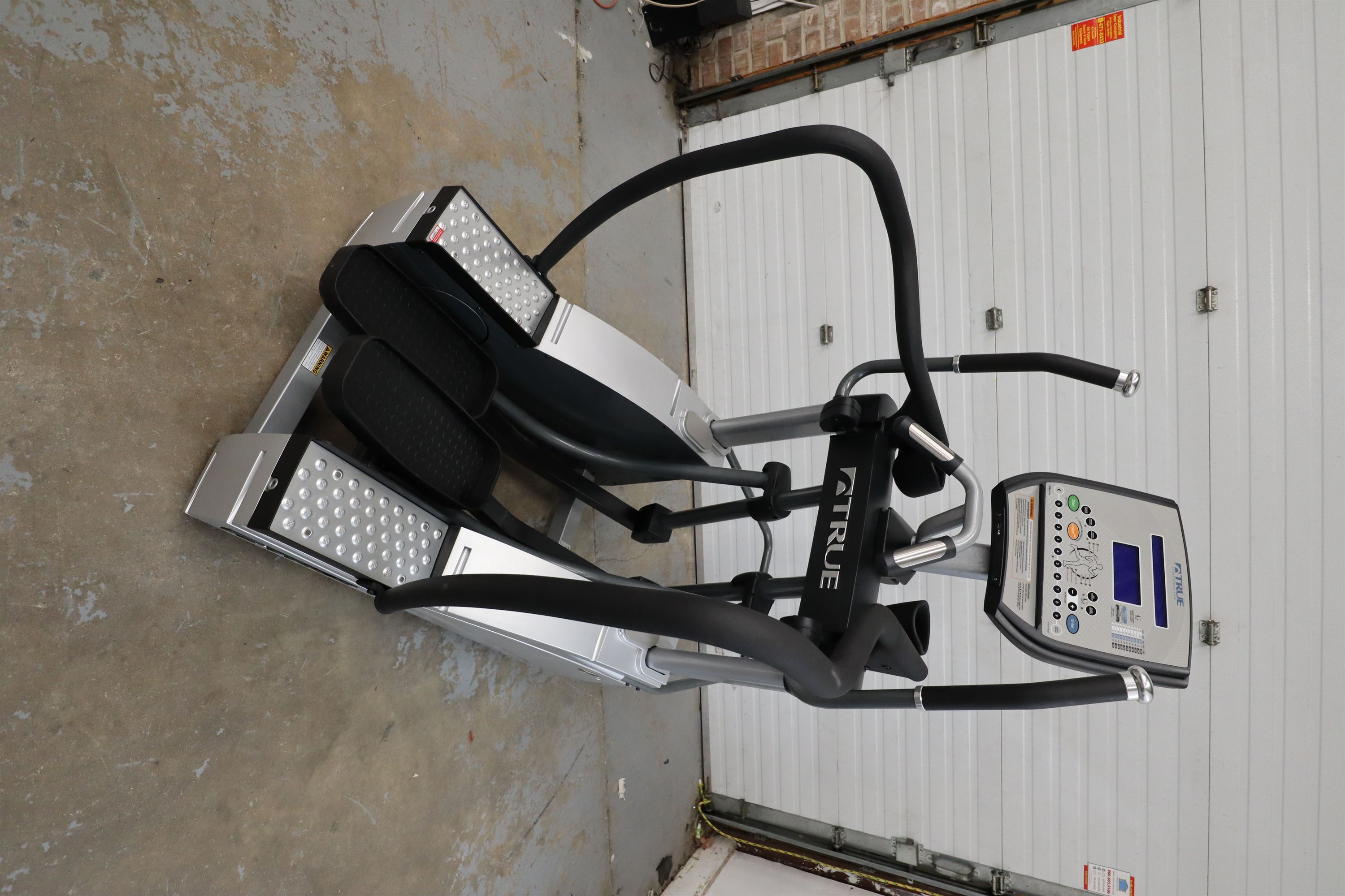 Used True Fitness CS200 XCS200A Elliptical