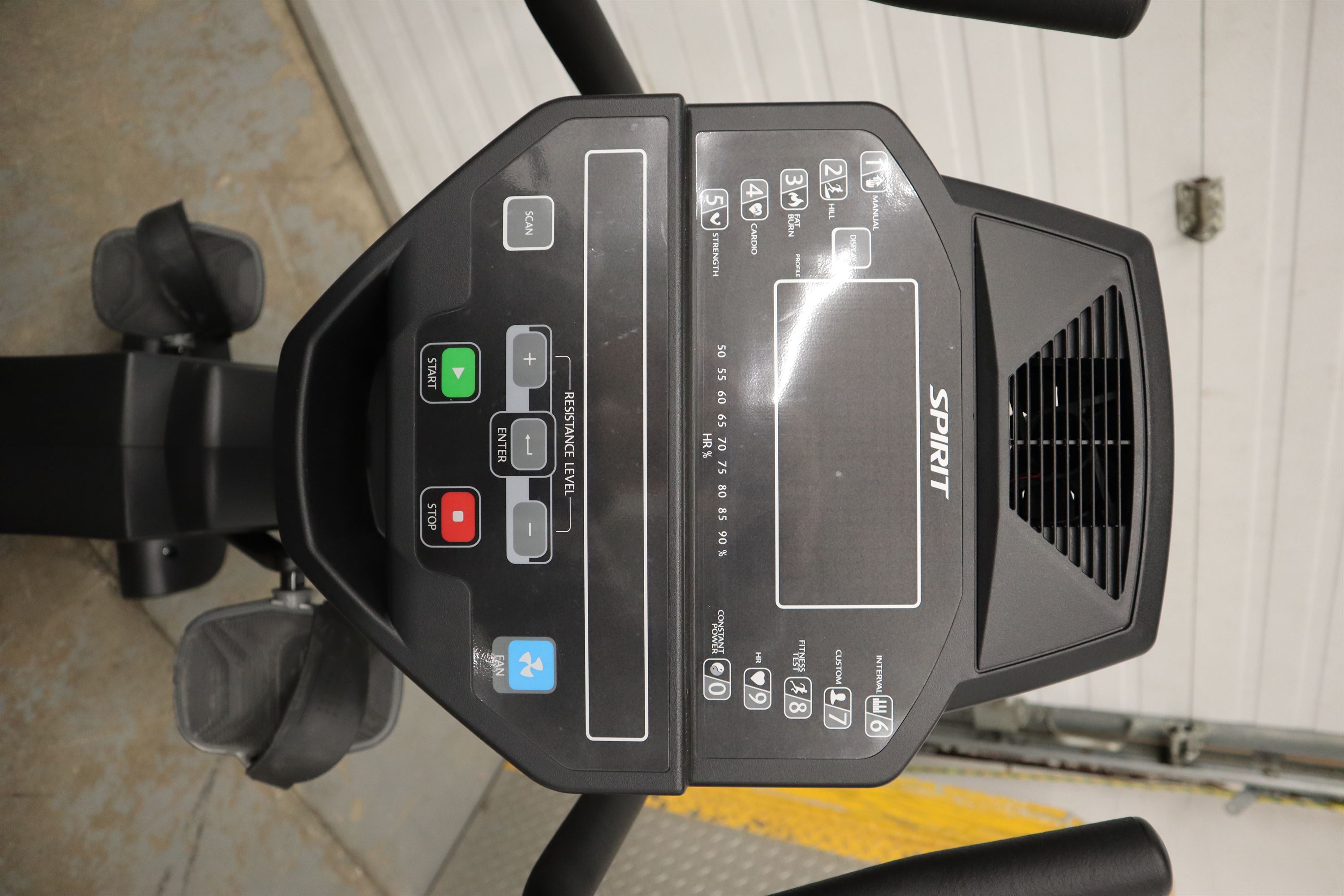 Used Spirit Fitness CR800 800145 Recumbent Stationary Bike